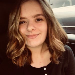 Meet your Posher, Zoe